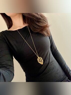 NIB Links of London Large Gold Pendant Necklace